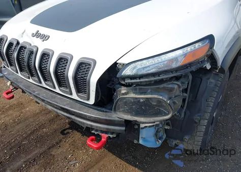 2016 Jeep Cherokee Trailhawk из США, поврежденный, VIN 1C4PJMBS7GW320568